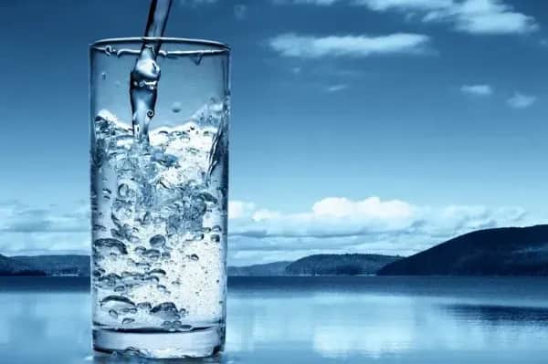 Wasserstoffwasser kaufen – Ihr Leitfaden für gesundes Trinkwasser